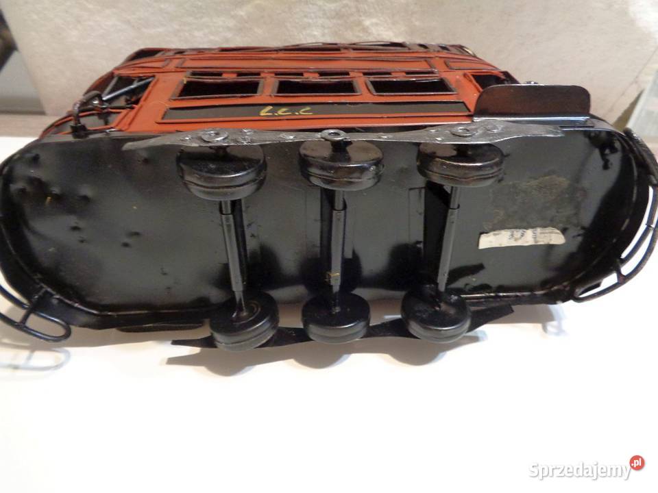 METALOWY MODEL TRAMWAJU PIĘTROWEGO