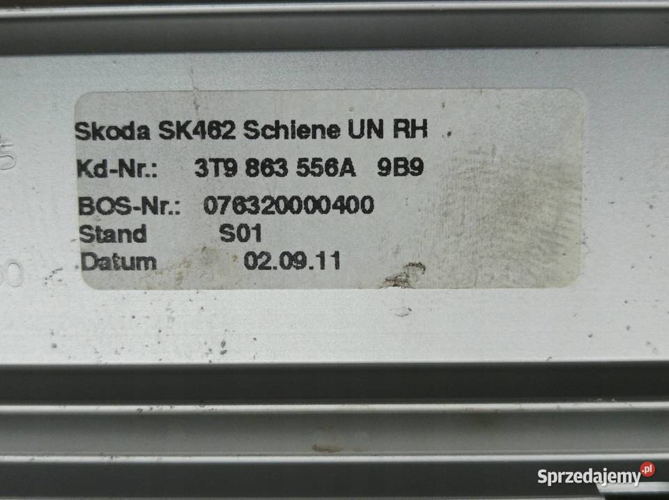 UCHWYTY PROWADNICA SZYNA BAGAŻNIKA KOMBI 3T KPL Rok produkcji 2011 Części samochodowe świętokrzyskie