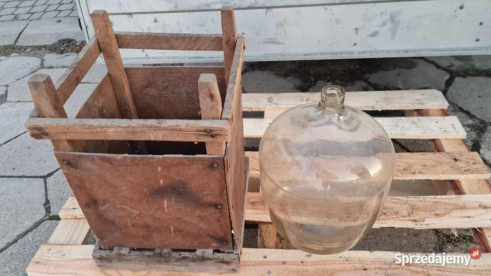 Krzesła PRL motylek Chierowski pufy stołki 50cm Modzele-Skudosze