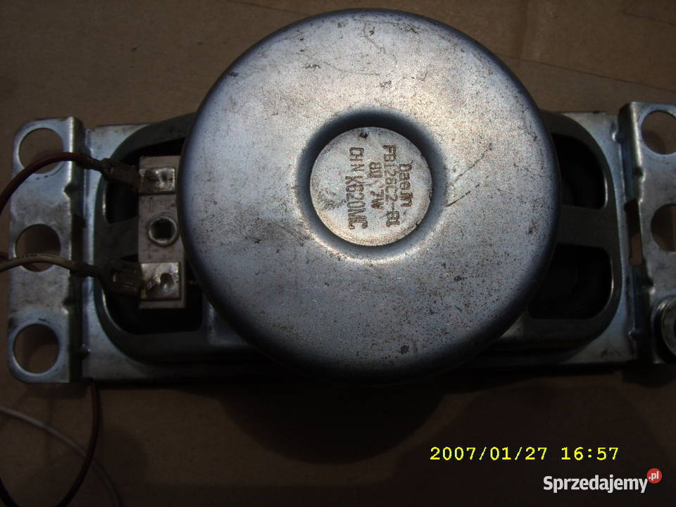 GLOSNIKI UZYWANE 8 OM 7 W2 5ZLSZTUKA Wołów