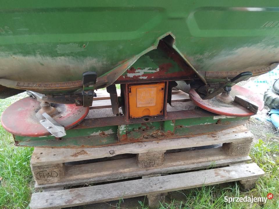 Rozsiewacz Amazone Zau 1001 Rozsiewacze nawozów Lipinki