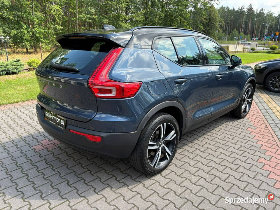Volvo XC 40 20 RDesign Panorama Kamery 360 Samochody osobowe Lipówki
