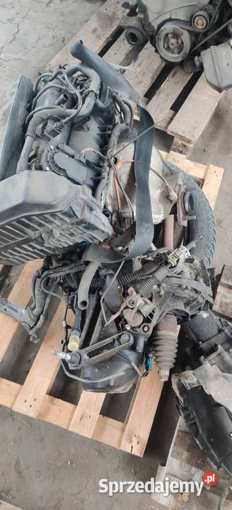 RENAULT CLIO III 3 2009 SILNIK KOMPLETNY 12B osobowe Silniki kompletne Rudziniec