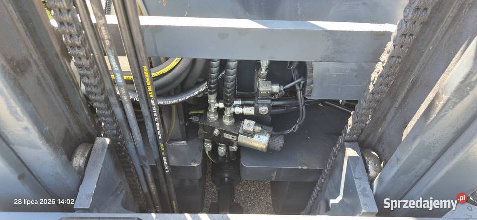 Combilift C3000 CB wózek widłowy wielokierunkowy gaz Motoryzacja Gliwice