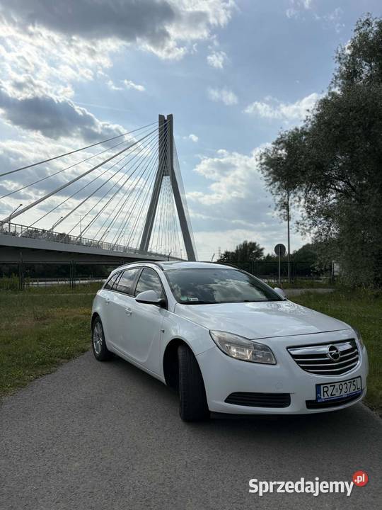 Opel Insignia 2012 manualna