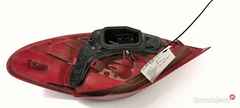 LAMPA LEWA TYŁ PEUGEOT 207 9686566080 Lipno