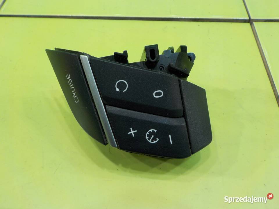 VOLVO XC90 I LIFT 24 D5 07r 5D przelacznik