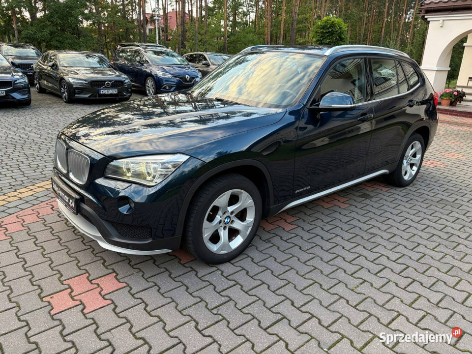 BMW X1 20i 184 Automat Xenony Duża navi Hak I ASR (kontrola trakcji) Lipówki