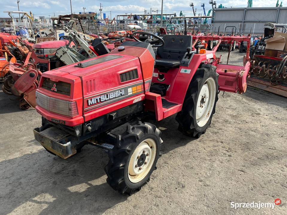 Traktor Mitsubishi MT20D Mitsubishi Skała