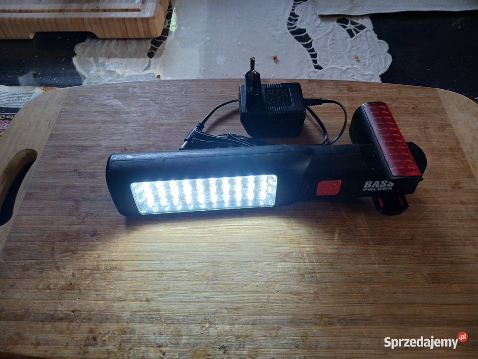 Lampa bezprzewodowa inspekcyjna 30 LED latarka 7 Wiśniowa Góra