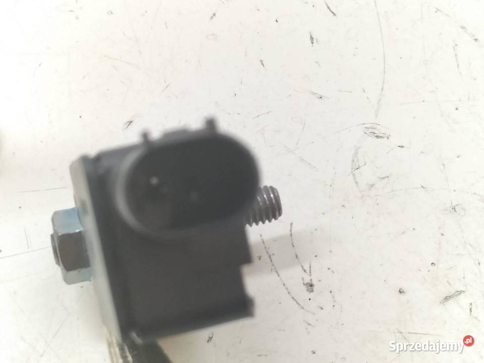 KLEMA MINUS MASA BEZPIECZNIK AKUMULATORA osobowe świętokrzyskie sprzedam