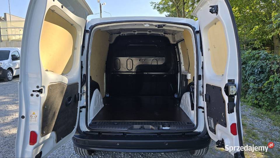 Renault Kangoo 15 dCi 2021 gniazdo AUX podkarpackie