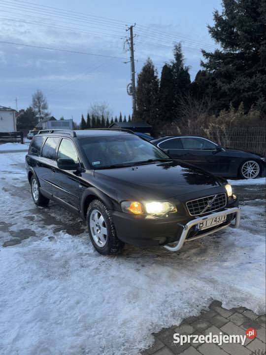 Volvo XC70 25T 4x4 Automat bogate wyposażenie benzyna Krępiec