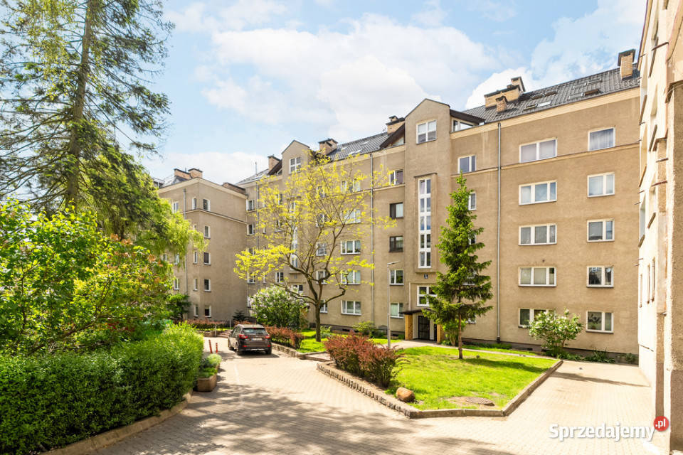 4 pokoje 875 m na parterzeBoguchwały Sprzedaż Szczecin