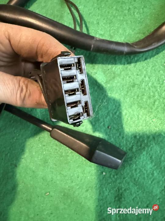 Manetka przełącznik wycieraczek pod kierownicę