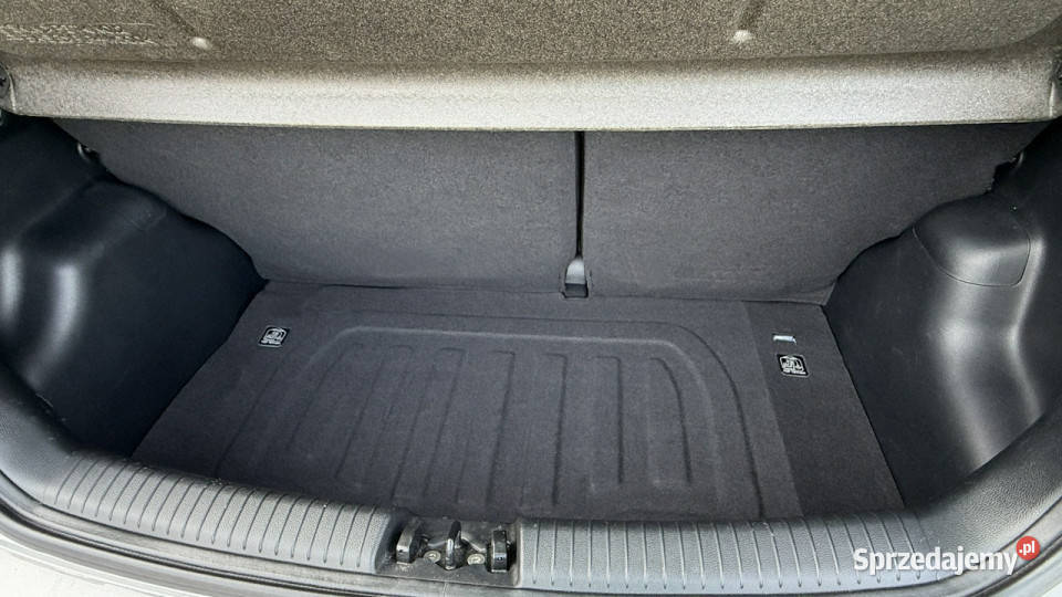 Hyundai i10 Benzyna Zarejestrowany Ubezpieczony gniazdo USB i10 Elbląg sprzedam