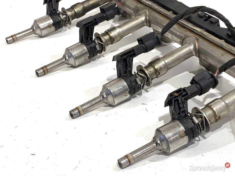 LISTWA WTRYSKOWA SKODA ROOMSTER 03F906036B 12 86 sprzedam