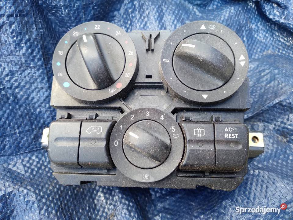 Mercedes Vito 639 w639 panel nawiewu Wyposażenie wnętrza lubuskie Strzelce Krajeńskie