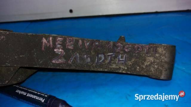 ŁAPA PODUSZKA SILNIKA OPEL MERIVA 13 CDTI