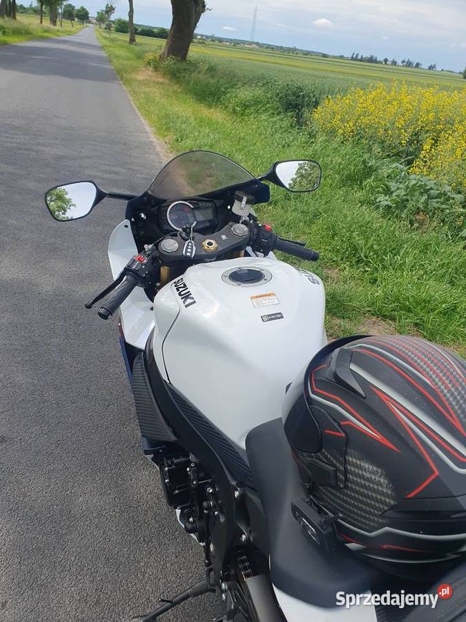Suzuki GSXR750 Rok produkcji 2024 Przygody