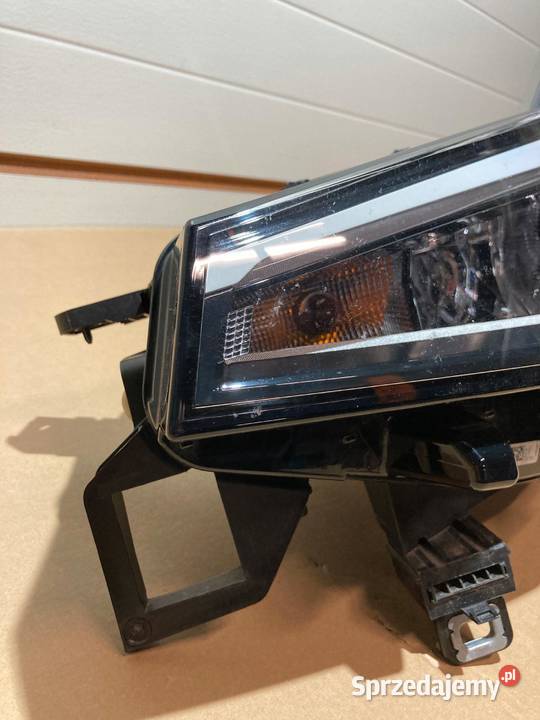 LAMPA LEWA PRZÓD VW ID4 ID4 FULL LED 11B941005A