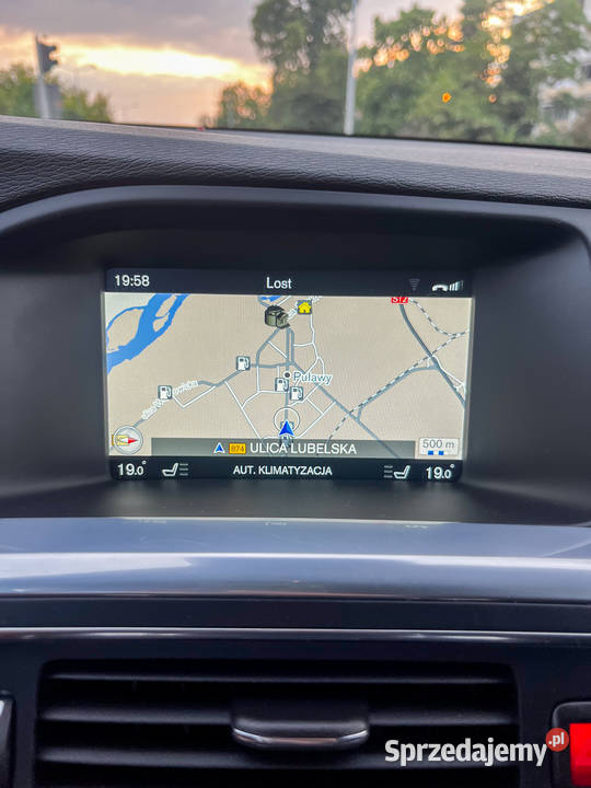 Volvo V60 D6 AWD Plugin Hybrid Summum automatyczna Puławy