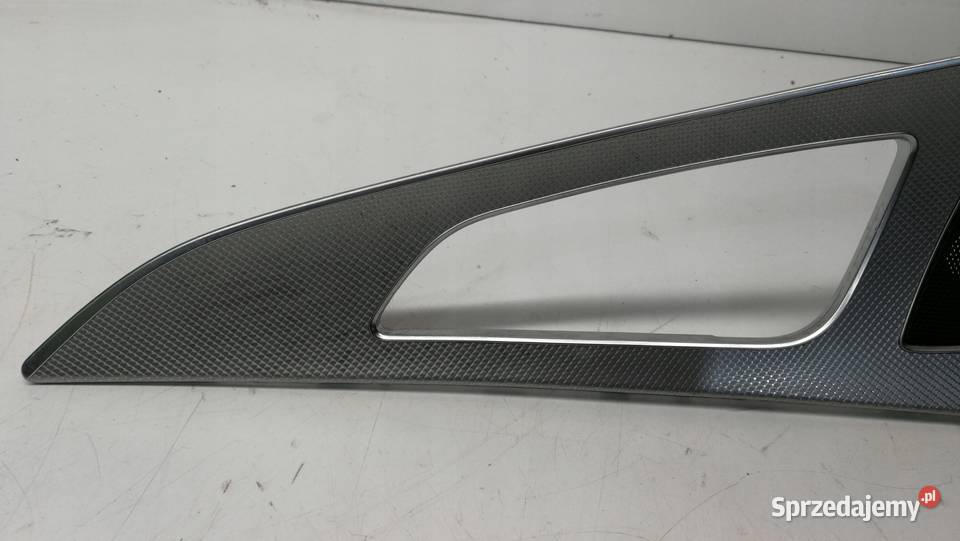 LISTWA DEKOR DRZWI AUDI A6 C7 LEWY TYŁ 4G0867419 Pozostałe Przystajń