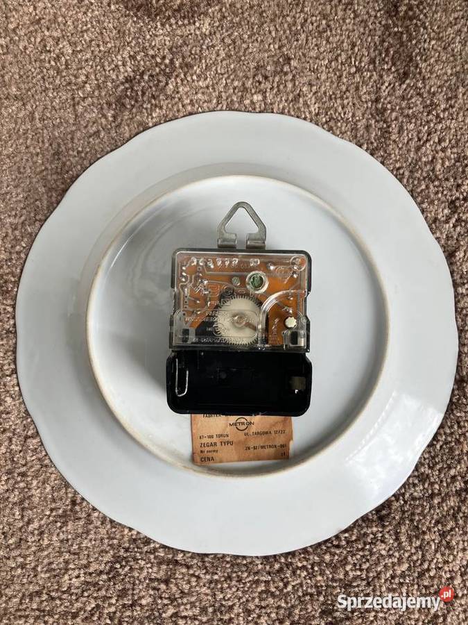 Piękny porcelanowy zegar ścienny wiszący Metron Nisko sprzedam