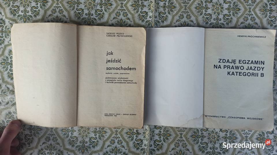 Podręczniki do nauki na prawo jazdy katB z lat Wieluń