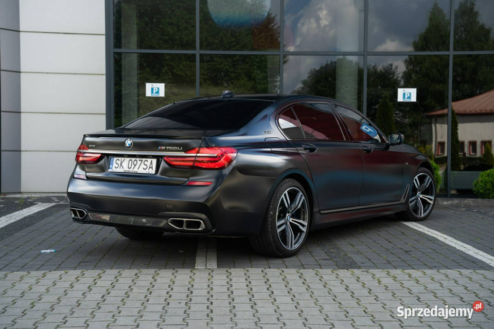 BMW M760 V12 Executive Lounge Bowers Wilkins nieuszkodzony Kraków