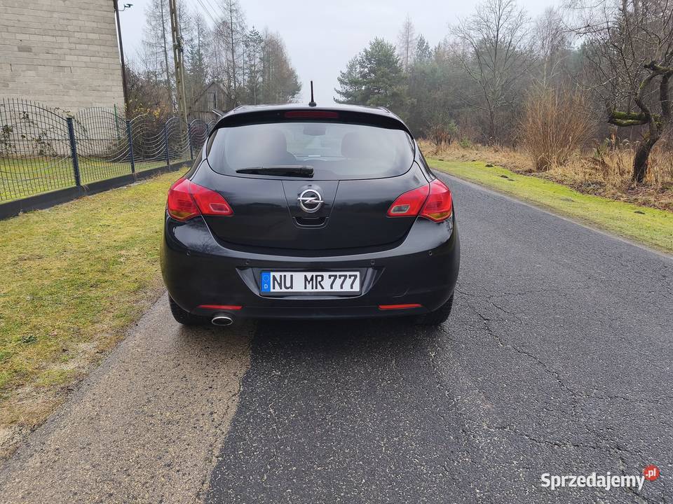 Opel Astra J 14 Benzyna Klima Bogata Wersja 5 wielofunkcyjna kierownica Kłobuck