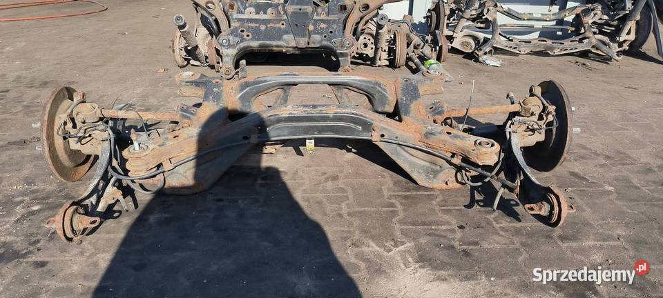 BELKA SANKI TYŁ DODGE JOURNEY Lipno