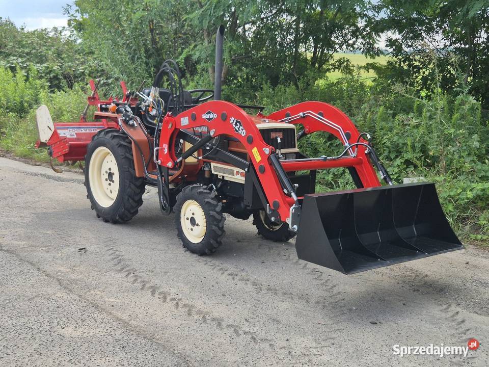 Traktorek YANMAR F16D 16 44 Ładowacz FL250 Małuszyn