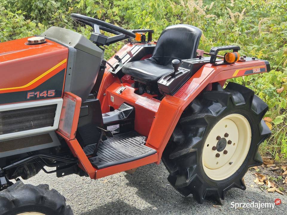 Traktorek traktor YANMAR F145D 14 44 Małuszyn sprzedam