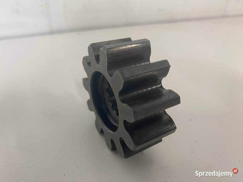 KOŁO ZĘBATE NAPINAJĄCE POMPY SMARUJĄCEJ SU240333 sprzedam