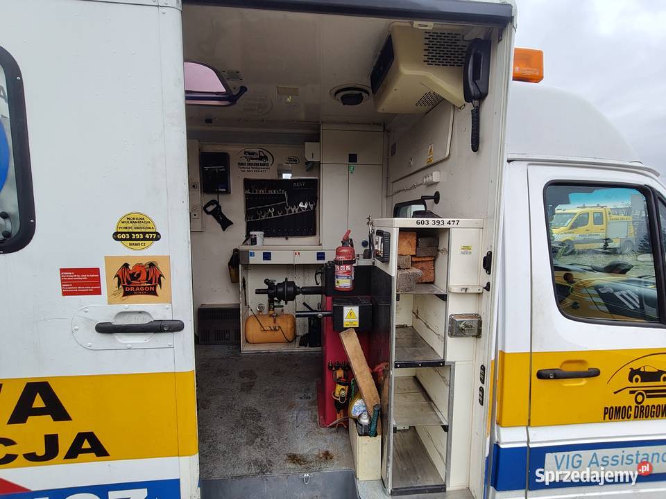 Mobilna wulkanizacja Mercedes sprinter nieuszkodzony Mercedes-Benz Rawicz