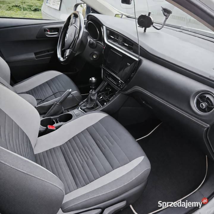 Toyota Auris II Kombii benzyna Wilkowice