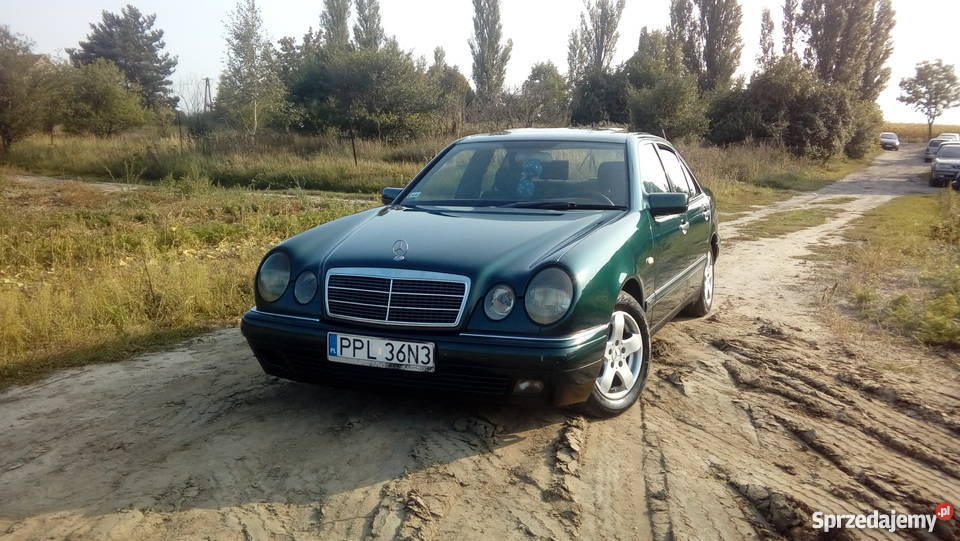 Sprzedam zamienię MercedesBenz w210 E klasa Sedan / Limuzyna Wyszki