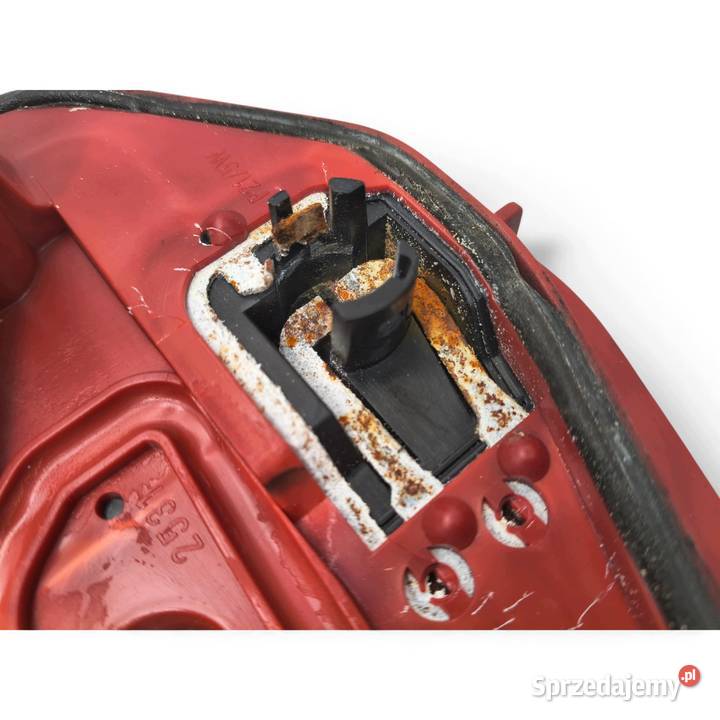 WKŁAD TYLNEJ LAMPY LEWY Peugeot 206 tylny tył lubelskie
