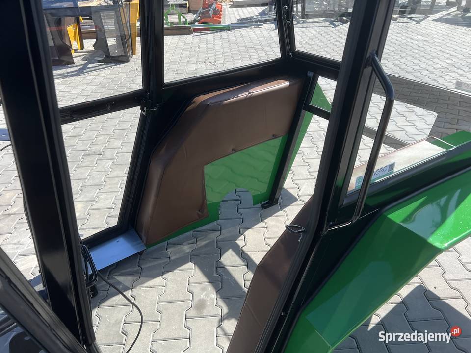 Kabina ciągnikowa Ursus C330 TUR C360 MF235 T25 Płock sprzedam