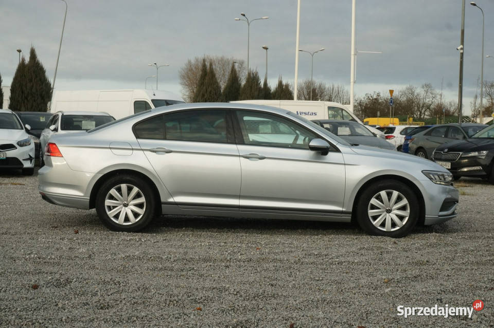 Volkswagen Passat 20 TDI 150 Evo Essence Salon Sedan / Limuzyna Poznań