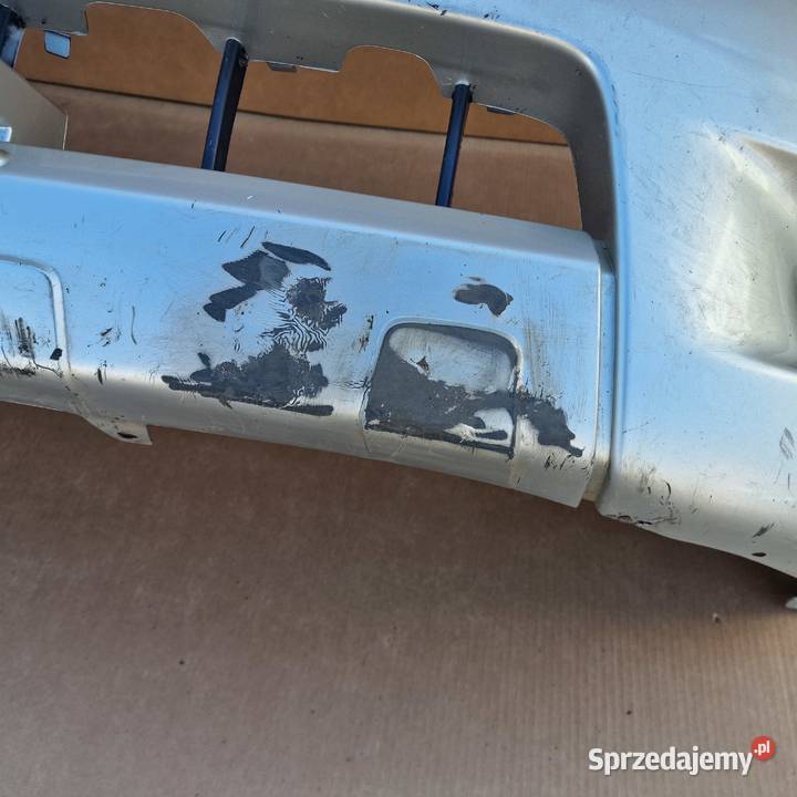 TOYOTA HILUX 0512 ZDERZAK PRZÓ PRZEDNI Bieleń