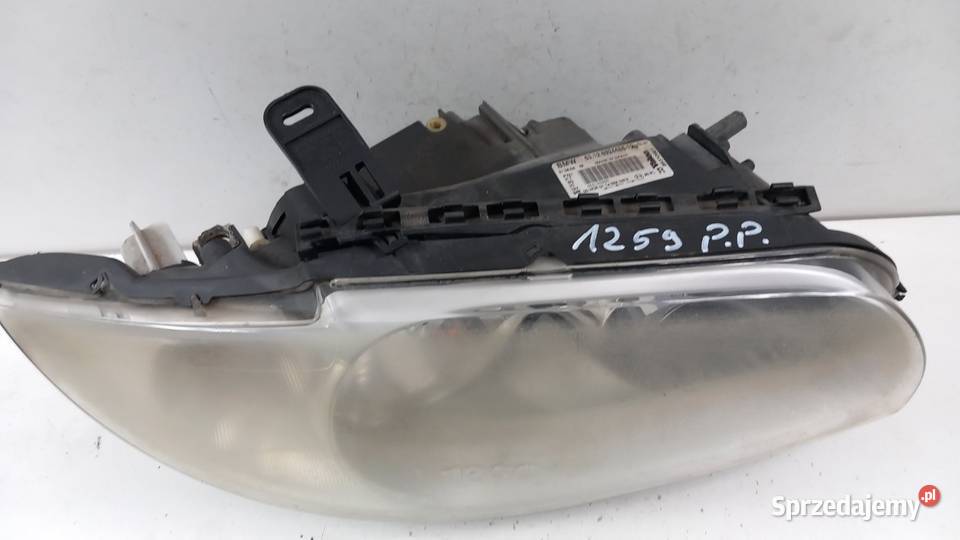 BMW 1 E87 LAMPA PRZÓD PRAWA Zbierkowo