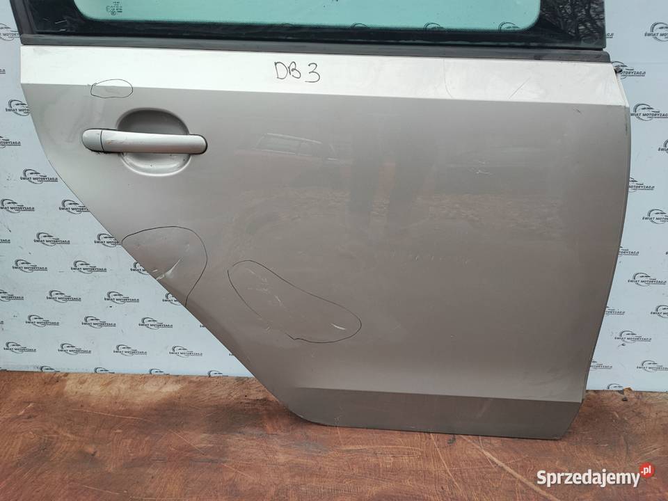 VOLKSWAGEN UP 15r drzwi prawe tył Kielce