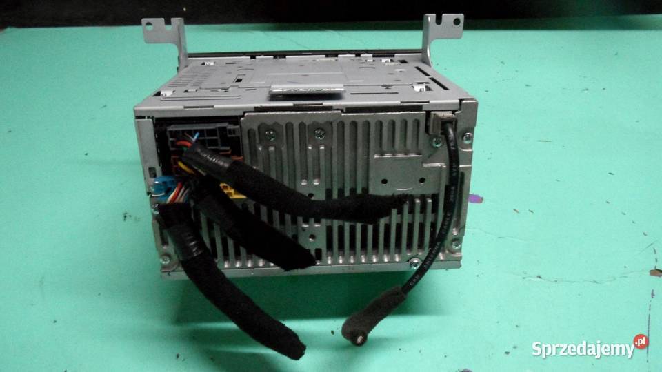 HYUNDAI SANTA FE II 09r radio CD 961802B900 osobowe sprzedam