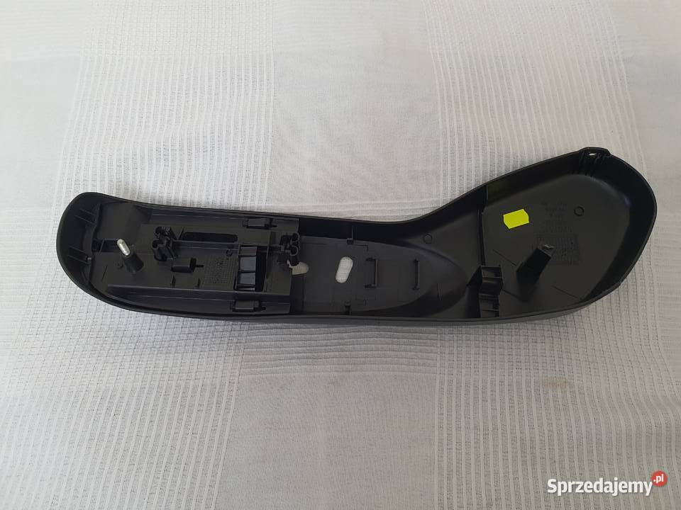 PRAWA OSŁONA FOTELA RIGHT ELECTRIC SEAT VALANCE