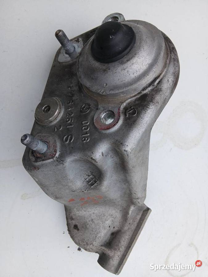 Alfa Romeo 147 mocowanie amortyzatora górnego Szczerbice