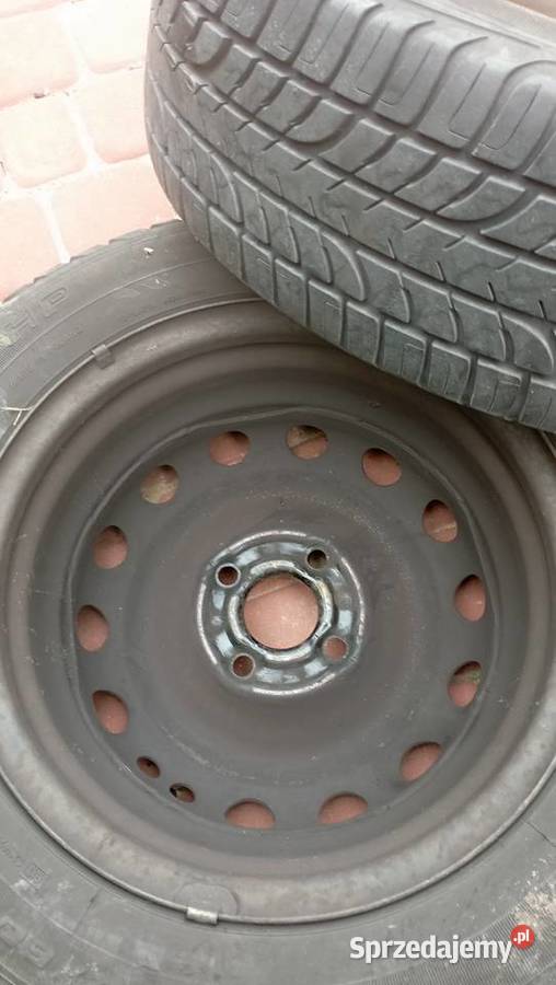 Koła samochodowe R14 letnie sprzedam