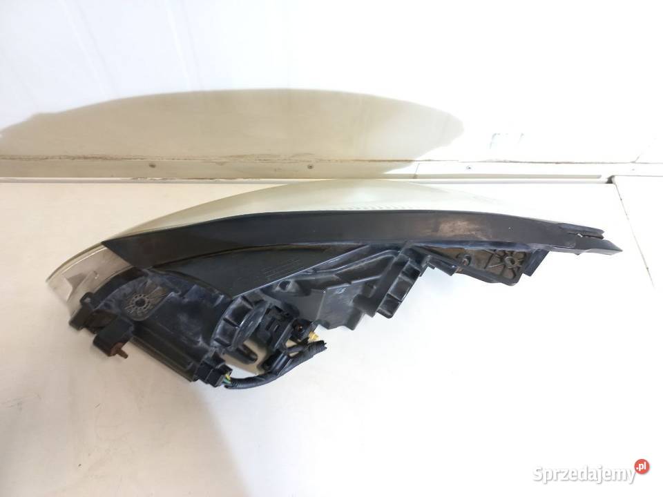 LAMPA PRZEDNIA PRAWA KIA CEED 921021H000 Motoryzacja Chełm sprzedam