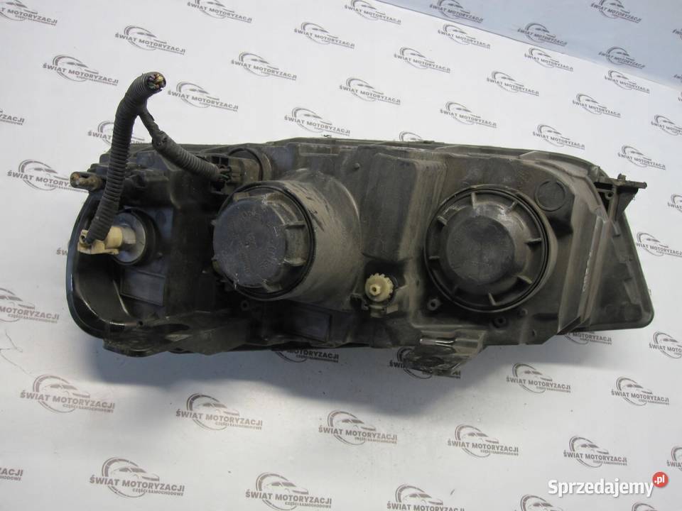 CHEVROLET CAPTIVA I LIFT 13r lampa prawa przód